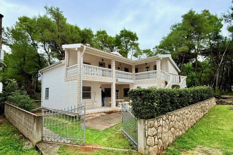 Apartmánový dom Vir, Chorvátsko